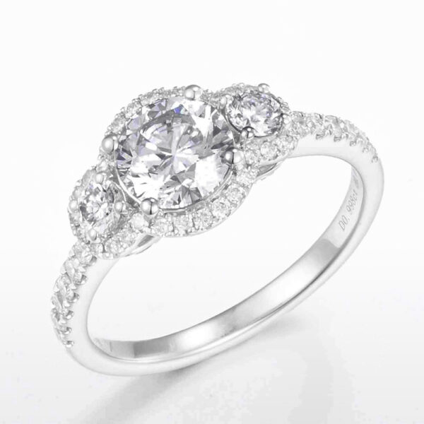Three-Quarter Shank Lab-Grown Diamond engagement Ring (1.47 ct tw) in 14K/18K Gold & Platinum​