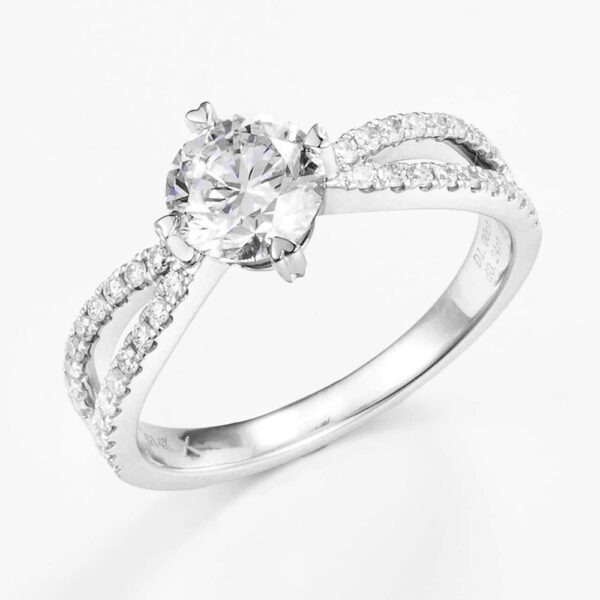 ​​Petite Luxe Lab Twisted Diamond engagement Ring (1.24 ct tw) in 14K/18K Gold & Platinum